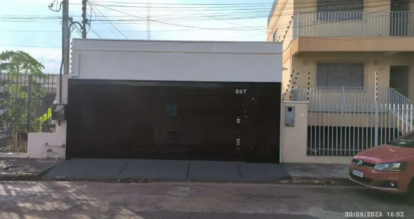 Casa com 2 quartos à venda na Rua Doutor Estevão Alves Correa, 10, Santa Helena, Cuiabá