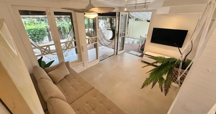 A 100 metros da praia! casa com 03 suítes, em búzios, rio de janeiro, rj.