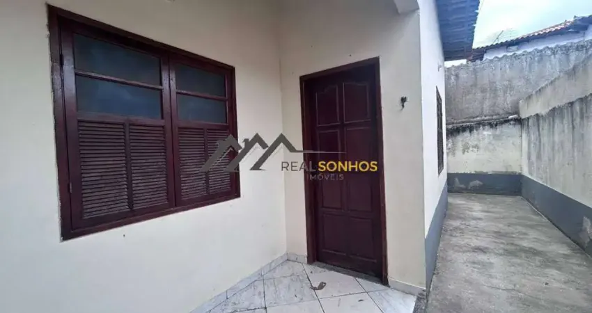 Casa com 2 quartos para alugar no Viaduto, Araruama