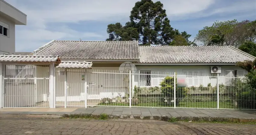 Casa com 3 quartos à venda na Rua Tenente Delmar Duarte, 222, Vila Petrópolis, Passo Fundo