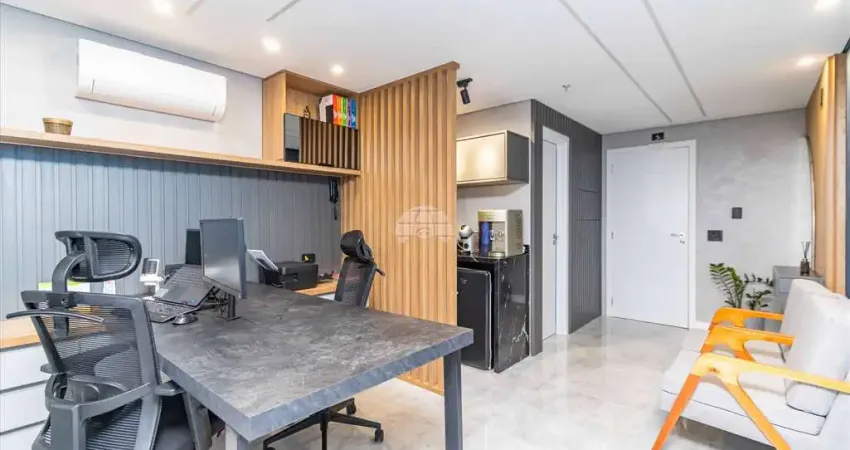 Sala comercial à venda na Avenida Winston Churchill, 1824, Capão Raso, Curitiba