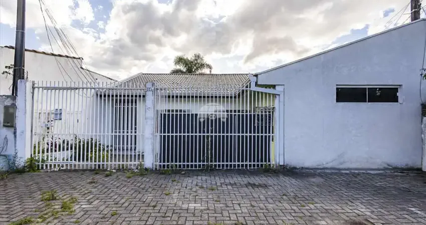 Casa com 3 quartos à venda na Rua Araruna, 1082, Pinheirinho, Curitiba