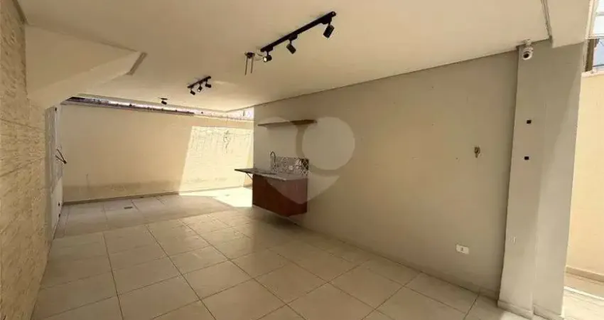 Casa com 2 quartos à venda na Rua Campos Mello, Vila Mathias, Santos