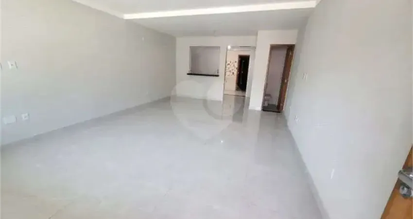 Casa com 3 quartos à venda na Rua Guaibê, Aparecida, Santos
