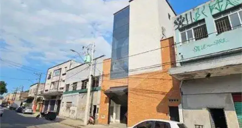 Casa à venda na Rua Sete de Setembro, Vila Nova, Santos