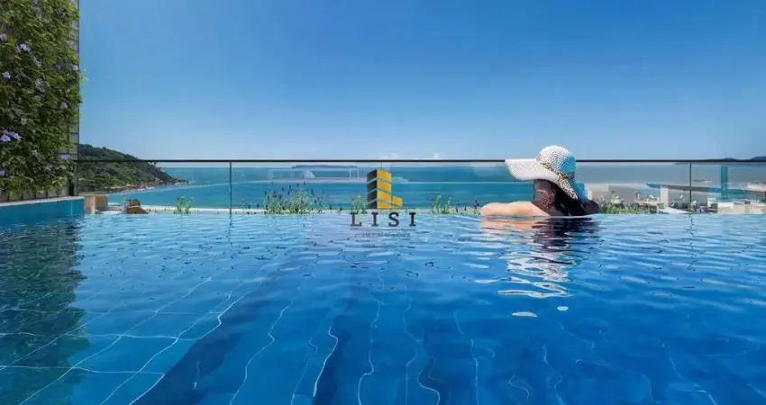 Casa alto padrão com vista mar em 4 ilhas, bombinhas sc, à venda.