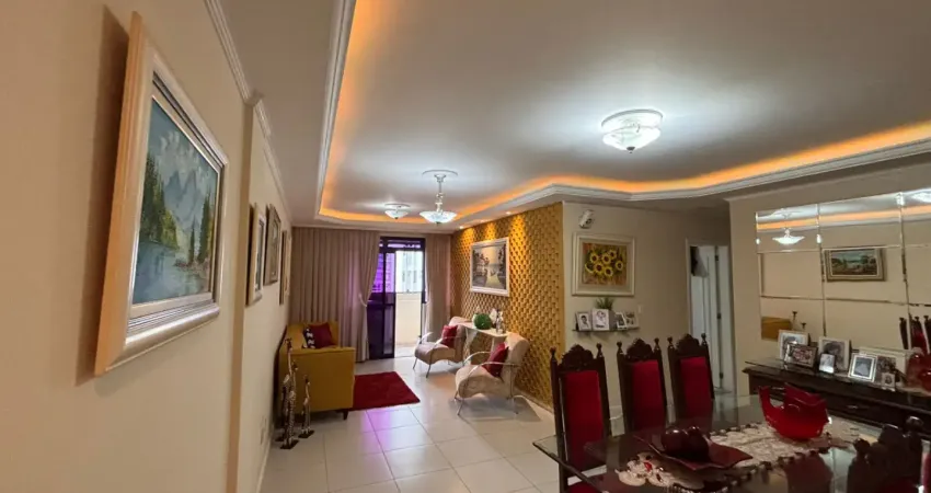 Apartamento com 3 quartos à venda no Campinas, São José