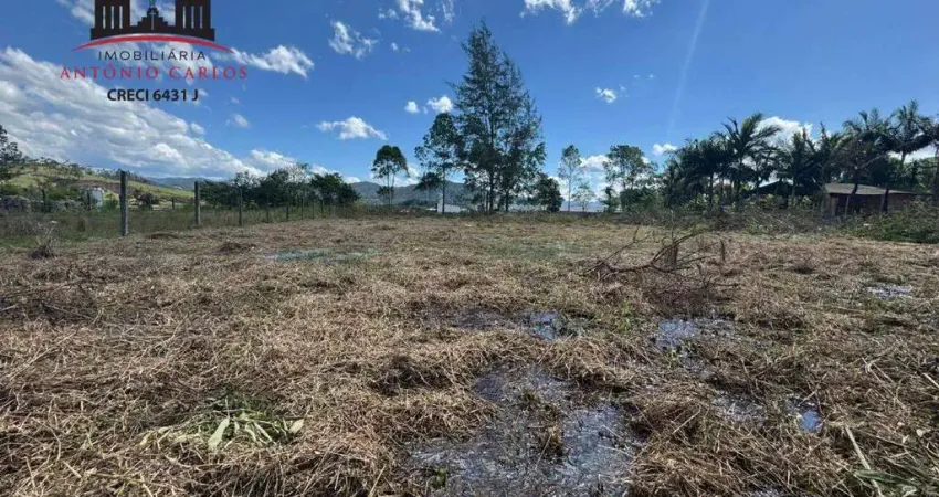 Terreno à venda no Centro, Antônio Carlos