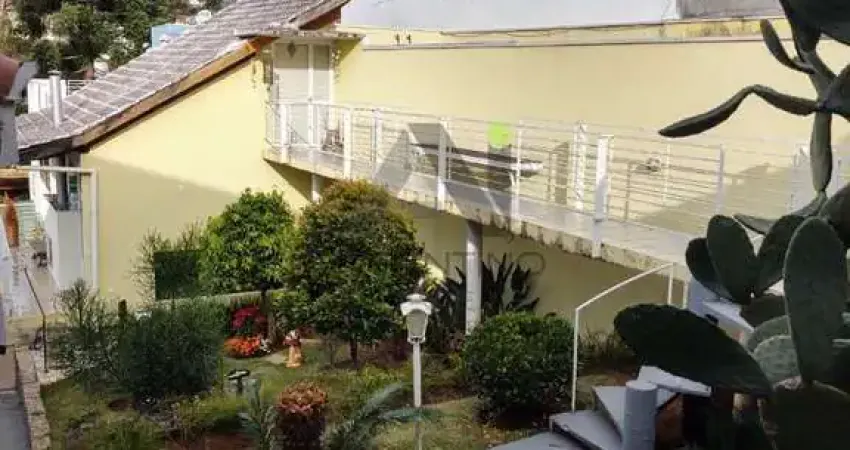 Casa com 3 quartos à venda na Rua Agnello Marchi, Vila Oliveira, Mogi das Cruzes