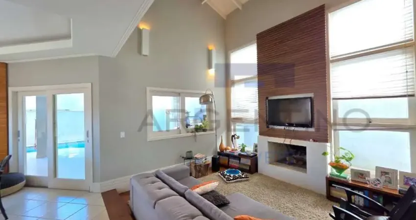 Casa em condomínio fechado com 4 quartos à venda na Rua Coronel Cardoso de Siqueira, Vila Oliveira, Mogi das Cruzes