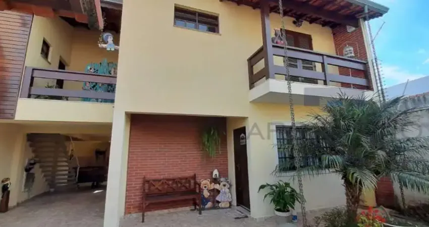 Casa com 3 quartos à venda na Avenida João XXIII, Jardim São Pedro, Mogi das Cruzes