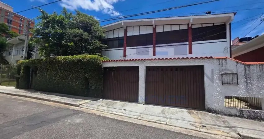 Casa com 4 quartos à venda na Rua Professor Rodolpho P. J. Mehlmann, Vila Oliveira, Mogi das Cruzes
