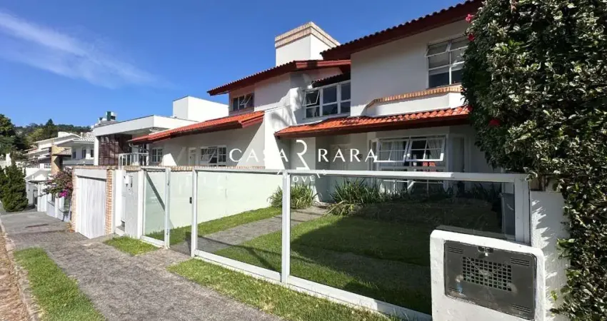 Casa com 3 quartos à venda na Rua Dr Celso Nicodemus, 145, João Paulo, Florianópolis