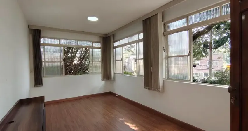 Seu refúgio verde no butantã – casa térrea com quintal e muito espaço!