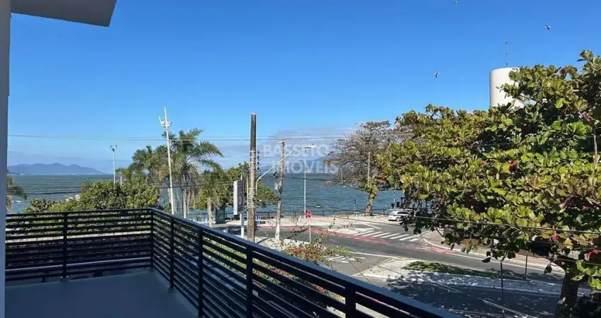 Casa com 3 quartos à venda na Rua Vinte e Três de Março, 30, Itaguaçu, Florianópolis