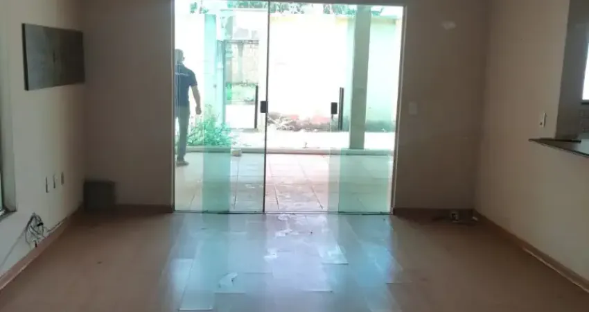 Casa com 2 quartos para alugar na Quadra 20 Conjunto A, 06, Parque da Barragem Setor 03, Águas Lindas de Goiás