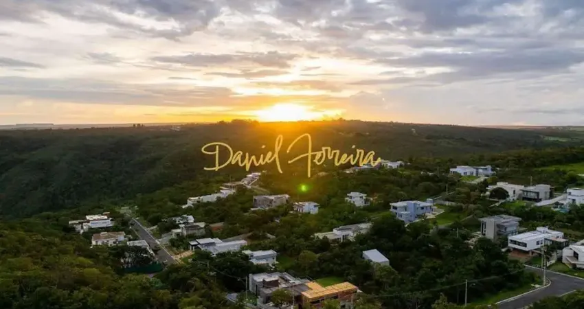 Excelente lote: final de erua e sem vizinho na lateral e no fundo