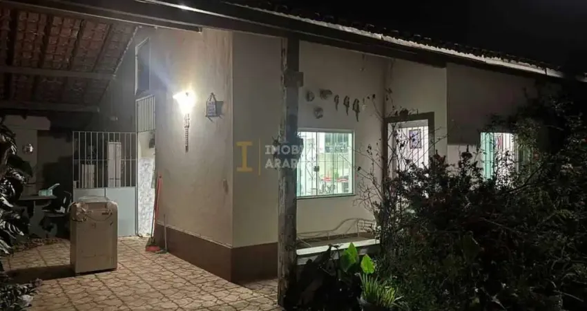 Casa com 2 quartos à venda em Três Vendas, Araruama 