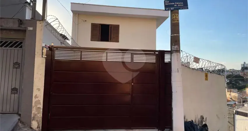 Casa com 3 quartos para alugar na Benvinda Catarina De Jesus, Imirim, São Paulo