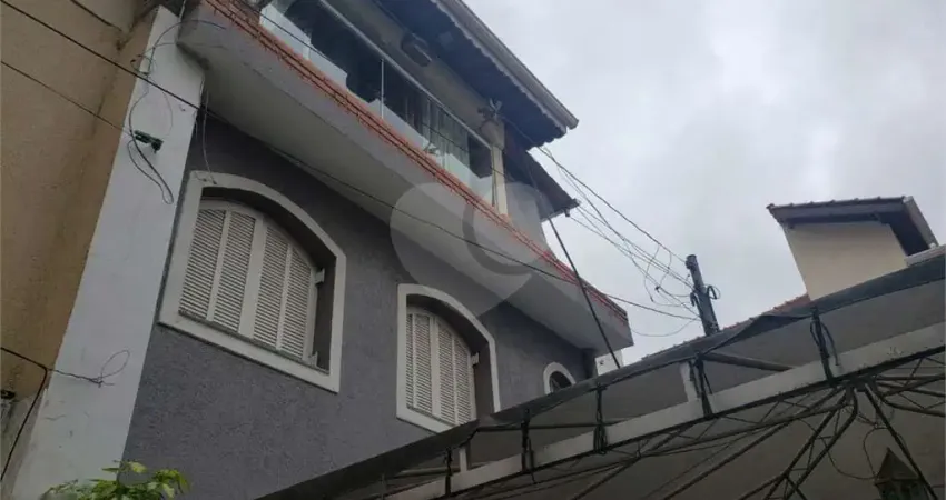 Casa com 3 quartos à venda na Rua Vitório Compri, Belém, São Paulo