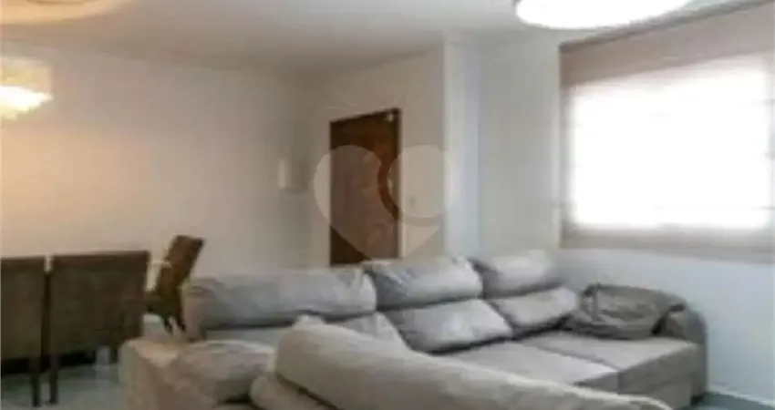 Casa em condomínio fechado com 3 quartos à venda na Rua Maria Eugênia, Tatuapé, São Paulo