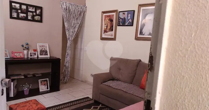 Casa com 3 quartos à venda na Rua Astrogildo Cintra, Cangaíba, São Paulo