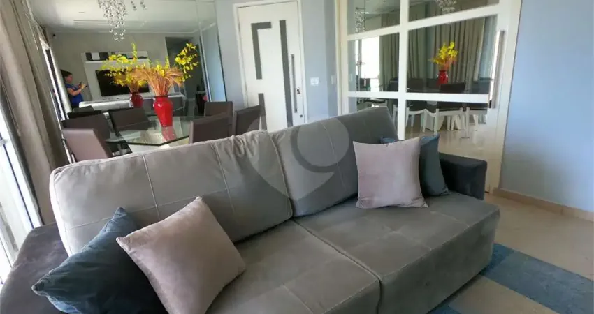 Apartamento com 3 quartos à venda na Rua Tuiuti, Tatuapé, São Paulo