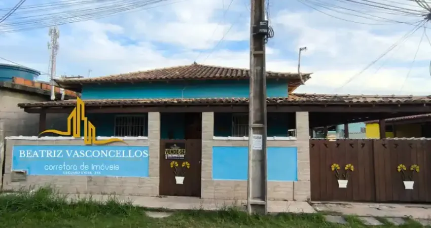 Casa à venda – unamar / cabo frio ️   valor: r$ 180.000,00 à vista  aceita entrada de r$ 65.000,00   localização: rua ao lado do posto br, unamar – cabo frio (pertinho da pista)   características do
