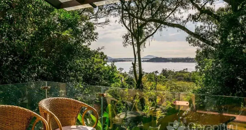 Casa em condomínio fechado com 4 quartos para alugar na Rua Laurindo Januário da Silveira, 5110, Lagoa da Conceição, Florianópolis