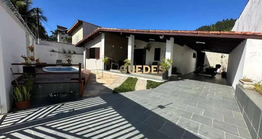 Casa com 4 quartos à venda em Toninhas, Ubatuba
