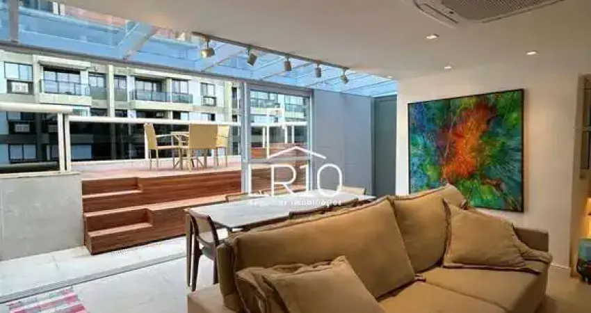 Cobertura à venda, no condomínio edificio praia rio,  em rio de janeiro, barra da tijuca, com 2 quartos, 120m²