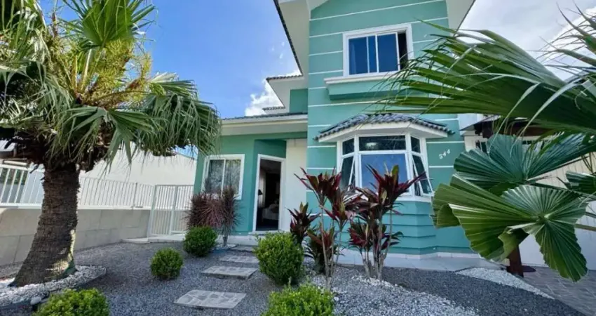 Casa com 3 quartos à venda na Rua das Macieiras, 1, Pedra Branca, Palhoça