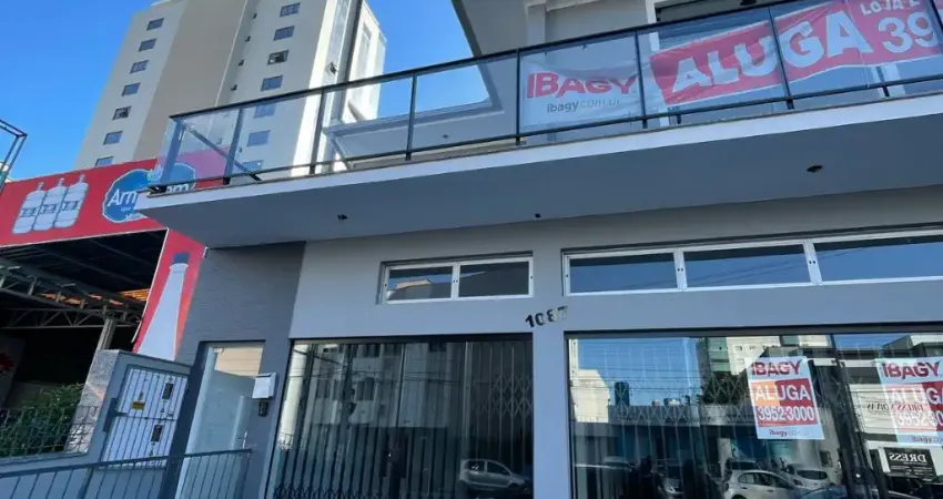 Casa comercial com 4 salas para alugar na Avenida Lédio João Martins, Kobrasol, São José