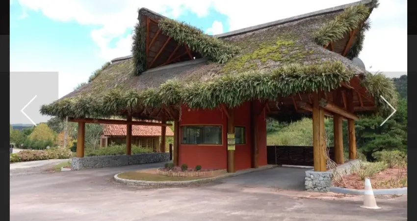 Lindo terreno em condomínio fechado em rancho queimado com 907 metros