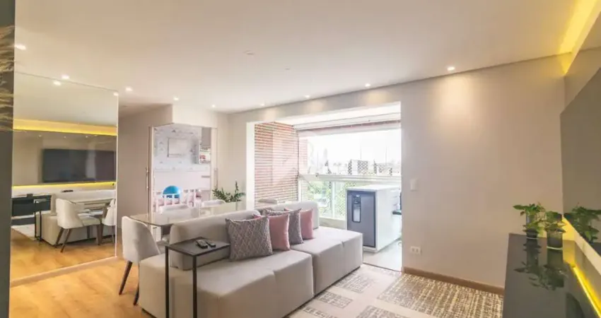 Apartamento Mobiliado, Andar Alto com 3 Quartos em Cond. Clube - Venda 95m² - Mossunguê - Curitiba/PR
