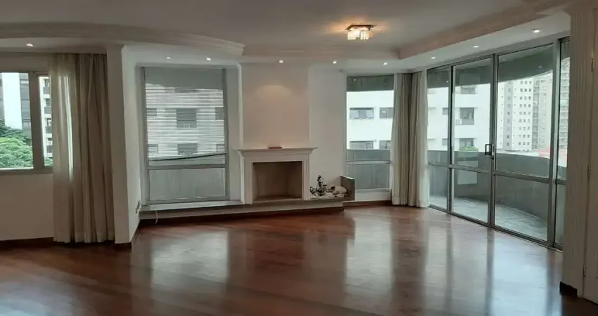 Apartamento com 3 suítes 2 vagas a venda na Vila Nova Conceição