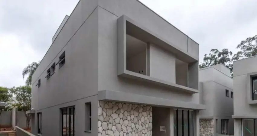 Casa com 4 suites 6 vagas a venda na Chácara Santo Antônio