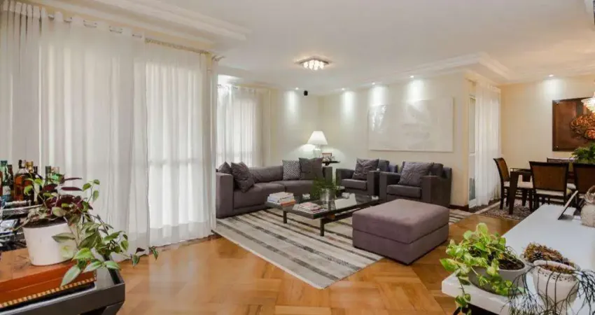 Apartamento com 4 dormitórios 3 vagas a venda em Moema