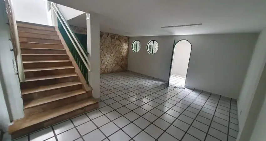 Casa Comercial ou Residencial a venda em Santo Amaro
