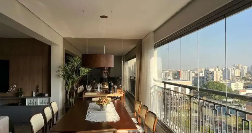 Apartamento com 3 suites 2 vagas a venda em Moema