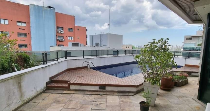 Cobertura Duplex com 4 suítes 4 vagas a venda no Itaim Bibi