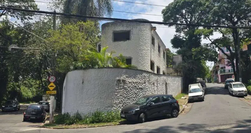 Casa Comercial ou Residencial a venda no Morumbi