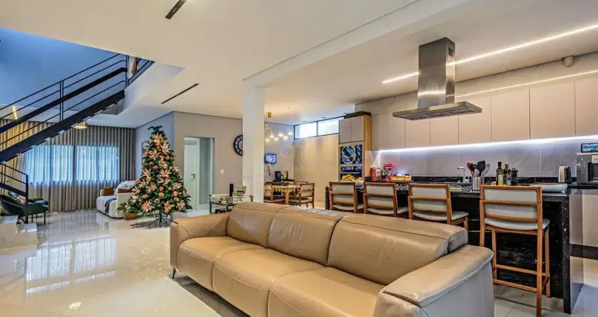 Casa com 3 suítes 5 vagas a venda no Jardim Londrina