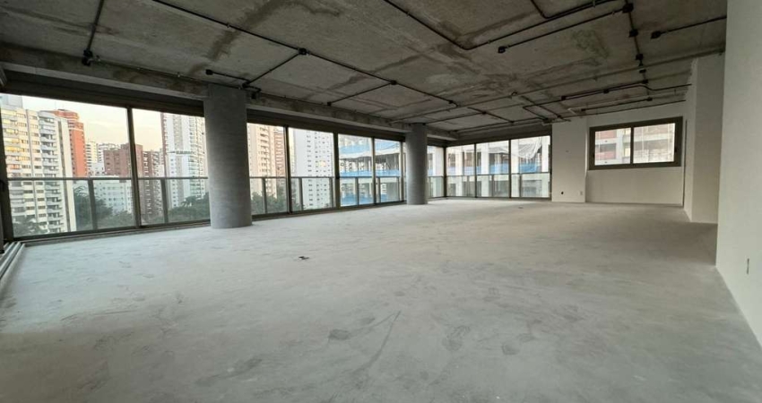 Apartamento com 4 suítes 4 vagas a venda na Vila Nova Conceição