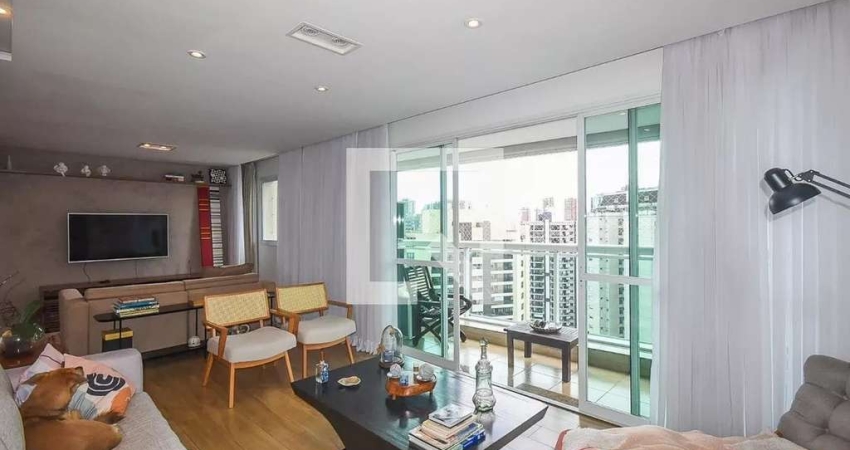 Apartamento com 3 suítes 3 vagas a venda no Morumbi