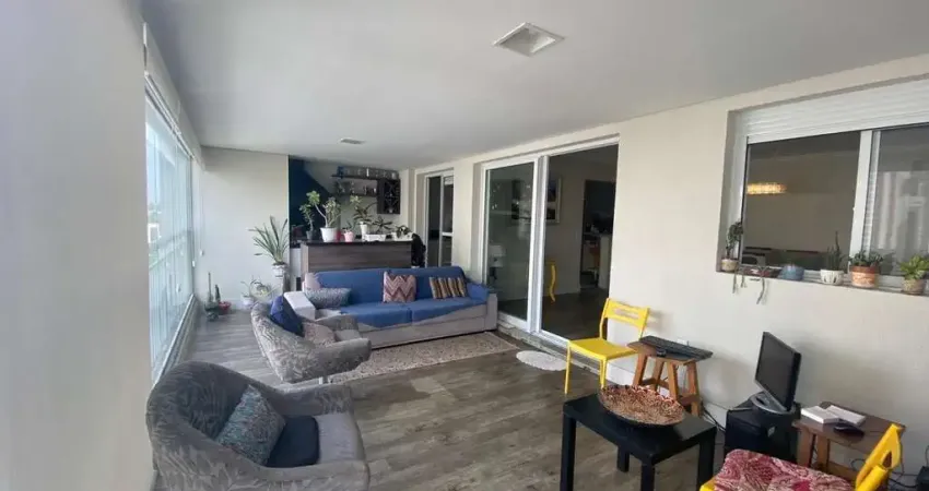 Apartamento com 3 suítes 2 vagas a venda na Vila Mascote