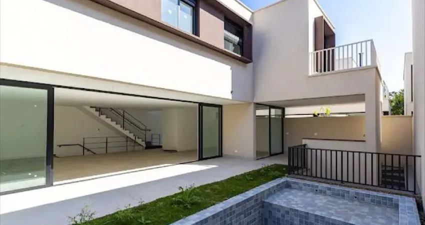 Casa de Condomínio com 4 suítes 4 vagas a venda na Chácara Flora