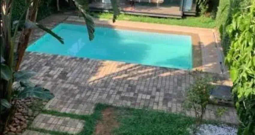 Casa com 3 quartos à venda na Rua Bernardino de Campos, --, Campo Belo, São Paulo