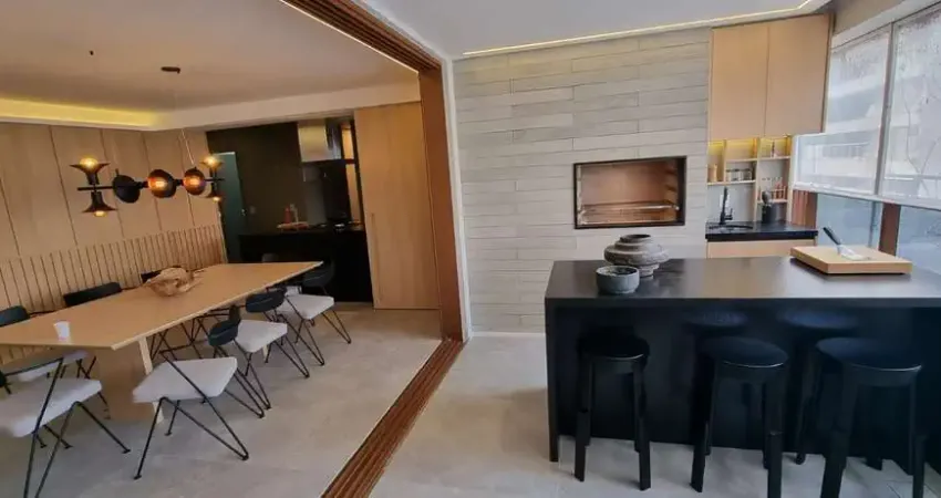 Apartamento com 4 dormitórios 2 vagas a venda no Campo Belo
