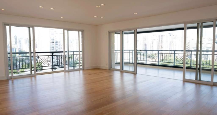 Apartamento com 4 suítes 5 vagas a venda no Itaim Bibi